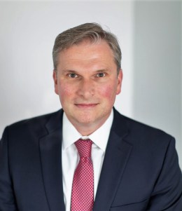 MichaelHeadshots_2-13-2019 1 (sized to 4mps) favorite (2)